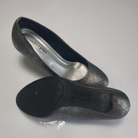 Comfort Plus by predictions Women's Silver Heels Size 10M - Picture 13 of 14